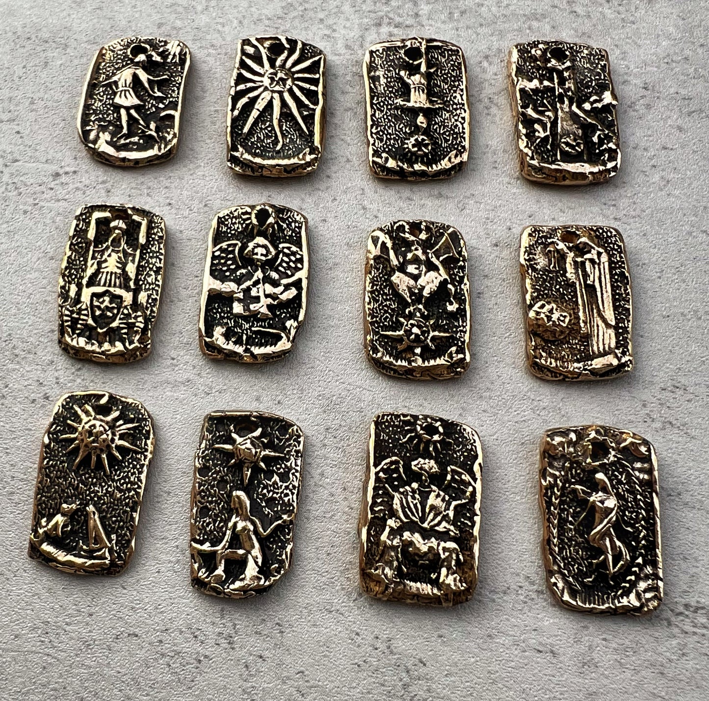 Tarot charms & chains